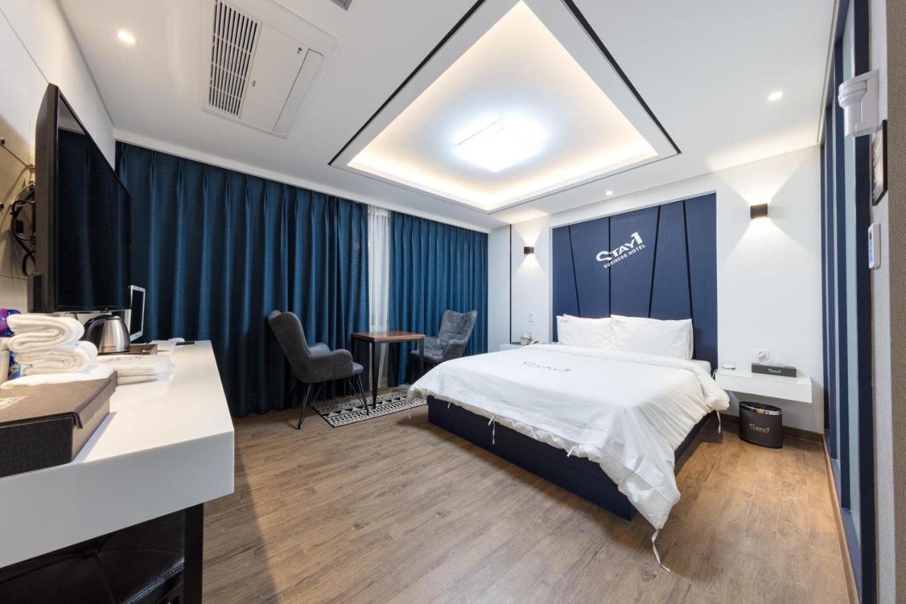Stay Hotel Кванджу Экстерьер фото